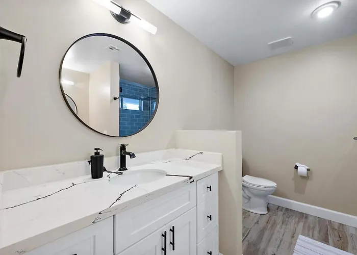 Luxe 4br Oasis With Private Pool Bbq And Ev Chrger